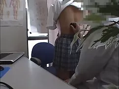 鱼亚洲偷窥贝色情明星