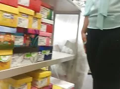 麦莉谈论性爱兼成熟的女士们大屁股